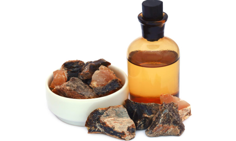 What Does Frankincense Smell Like Plus Top Perfumes